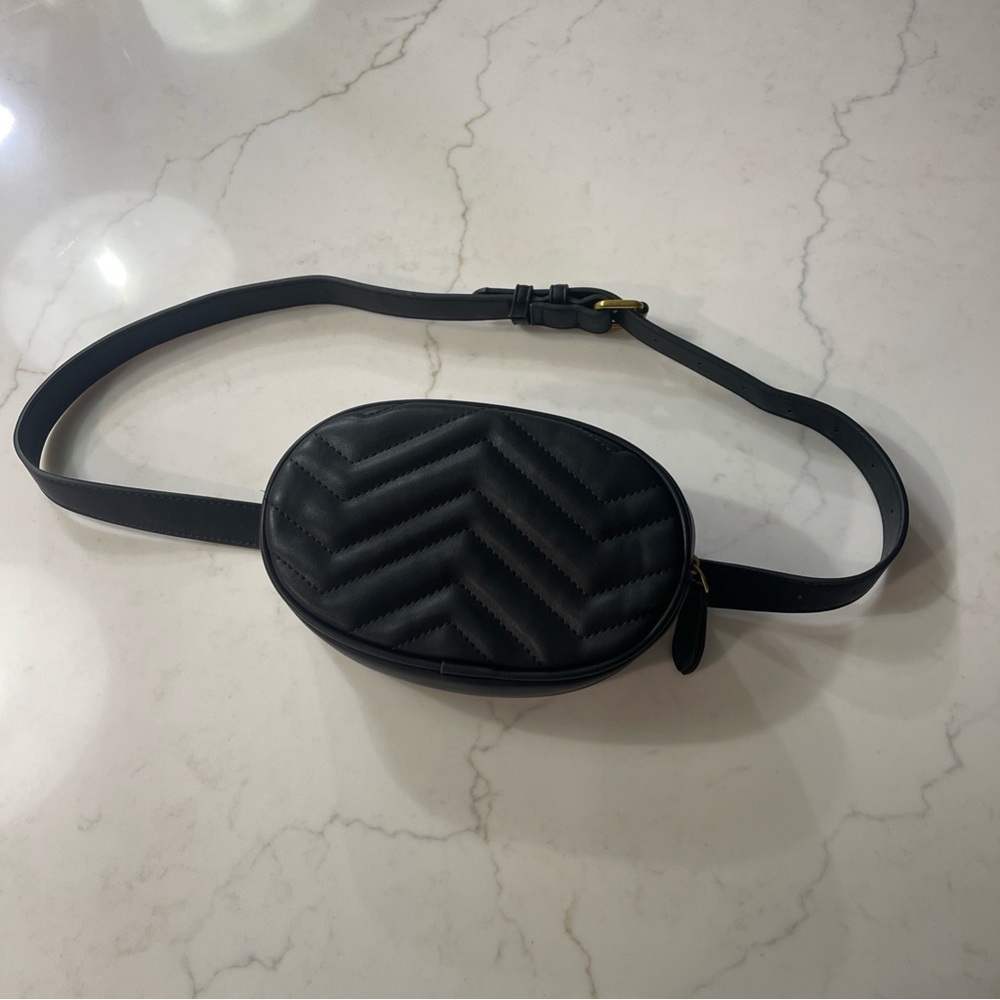 Geestock Black Quilted faux leather Belt Bag/crossbody purse